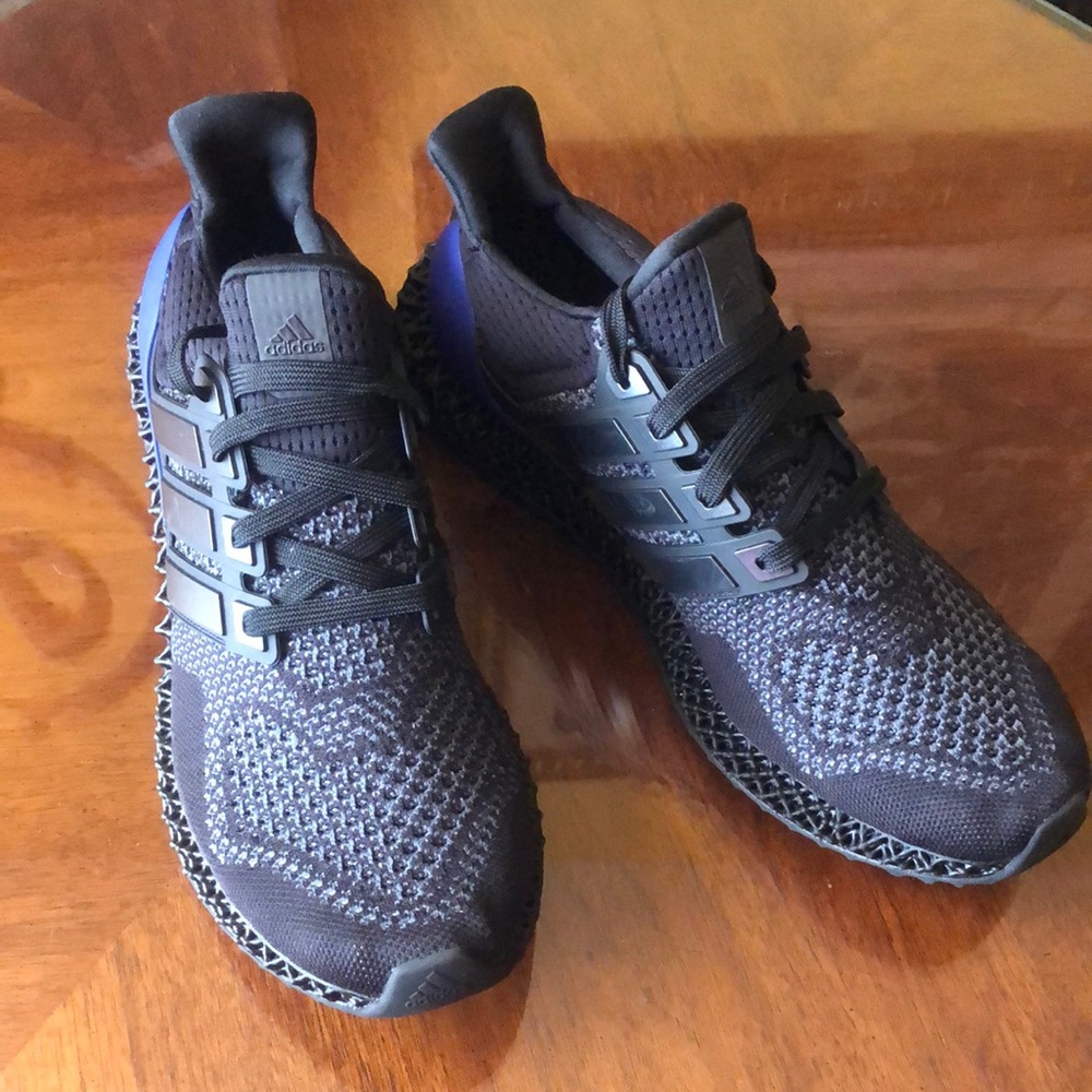 Adidas Ultra 4D men size 9.5 Black  Sneakers